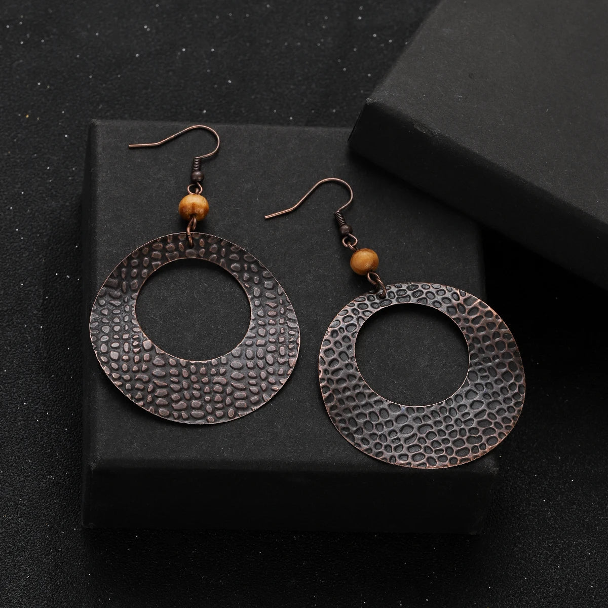 Green Bronze Metal Earrings Hollow Geometry Dangle Earrings for Women Ethnic Vintage Charm Jewelry Brincos Accessories